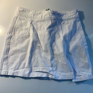 White skylar+madison  skirt